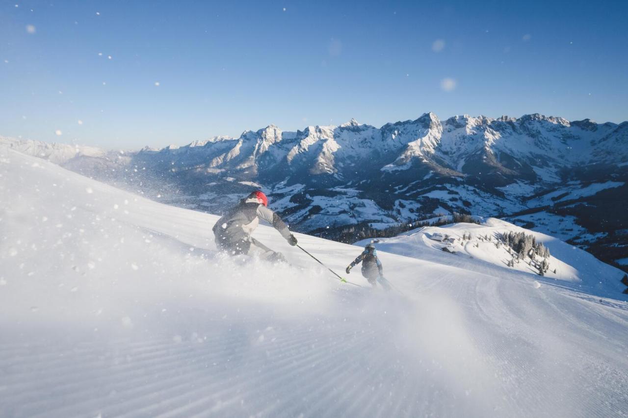 Pension Berghof Maria Alm am Steinernen Meer Bagian luar foto